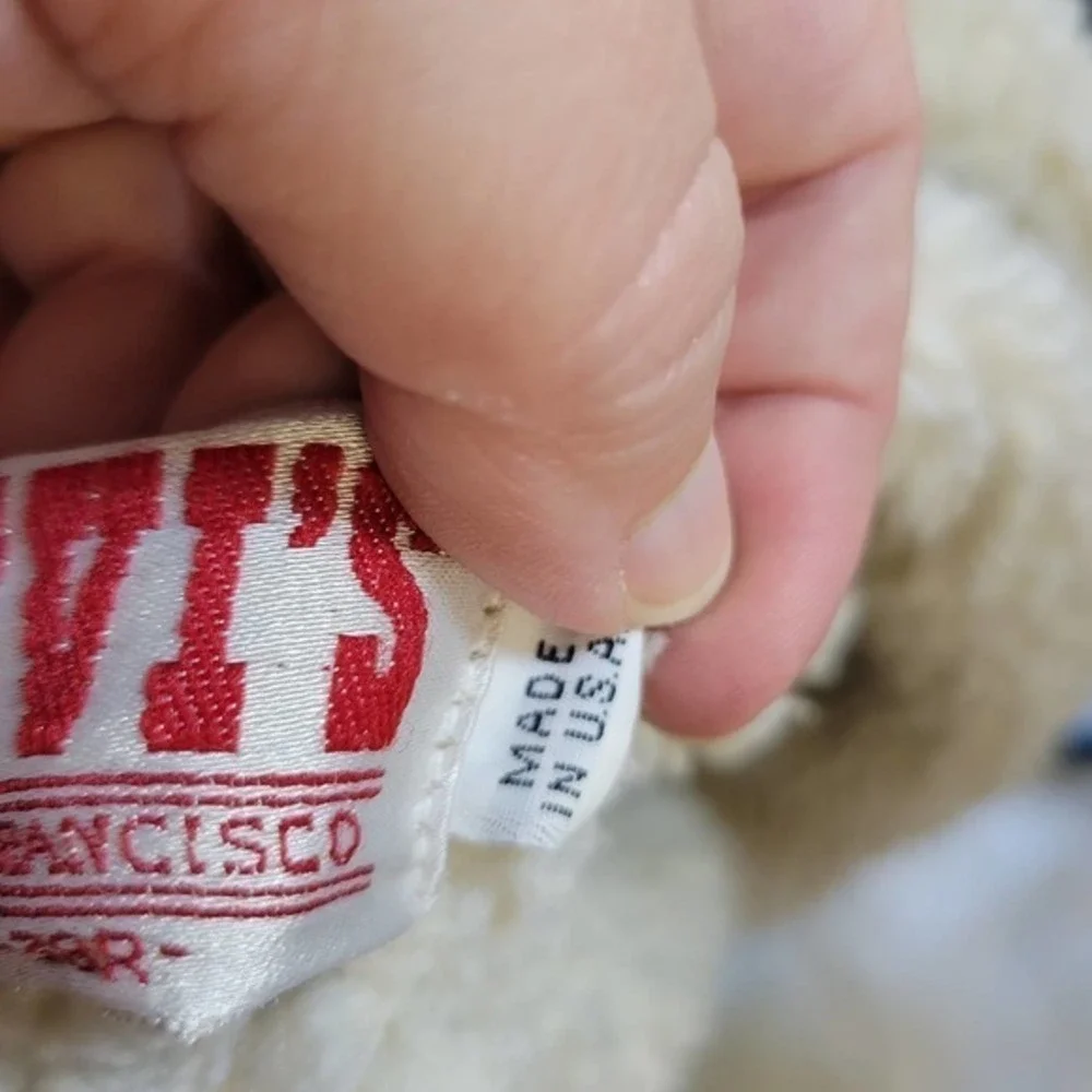 Vintage 90s Levi's Smog Gray Sherpa Trucker Jacket